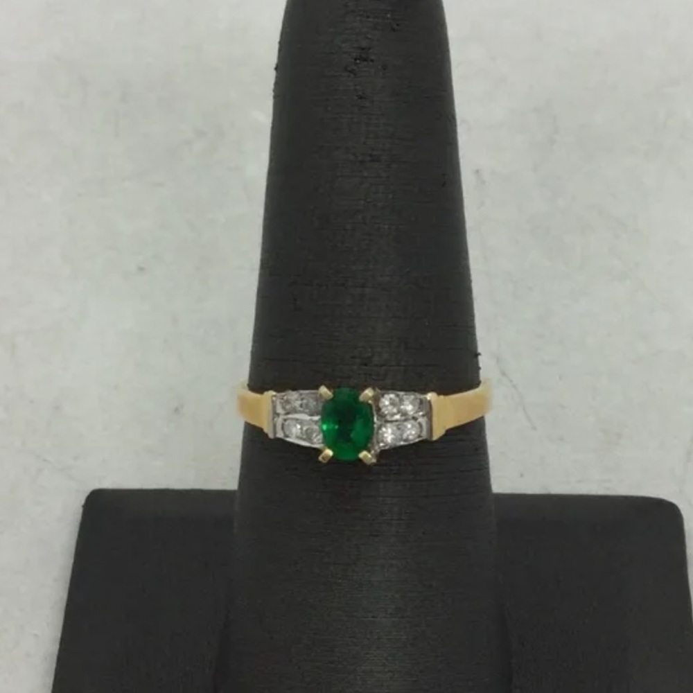 Ring - Picture 5 of 10